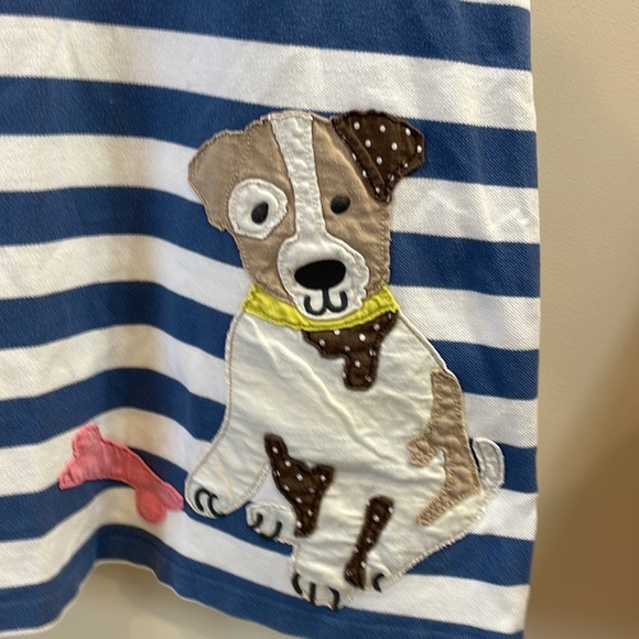 Mini Boden, blue and white striped girls dress. Adorable dog appliqué - size 10 - Picture 2 of 4